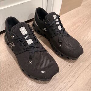 On Cloud Tec Running Men's Black Size 9